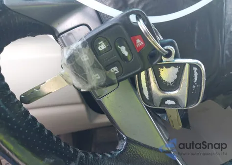 2012 Honda Odyssey Ex-L from USA, damaged, VIN 5FNRL5H69CB066962